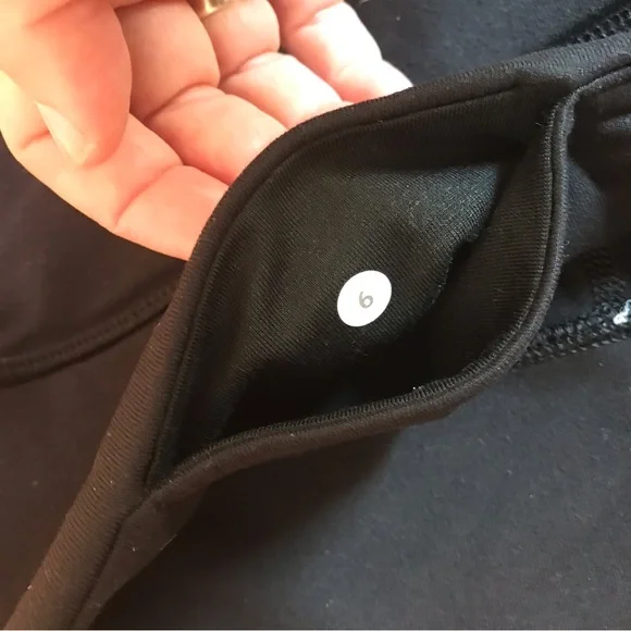 Lululemon Athletica Purple and Black Leggings, EUC, 6 - Picture 10 of 12